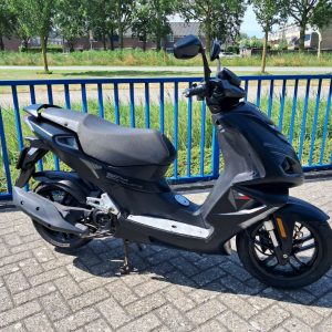 Peugeot Speedfight 4  45kmh